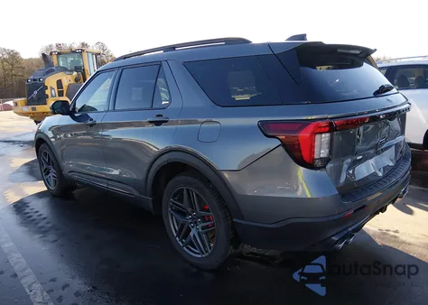2025 Ford Explorer St из США, поврежденный, VIN 1FMWK8GCXSGC18214
